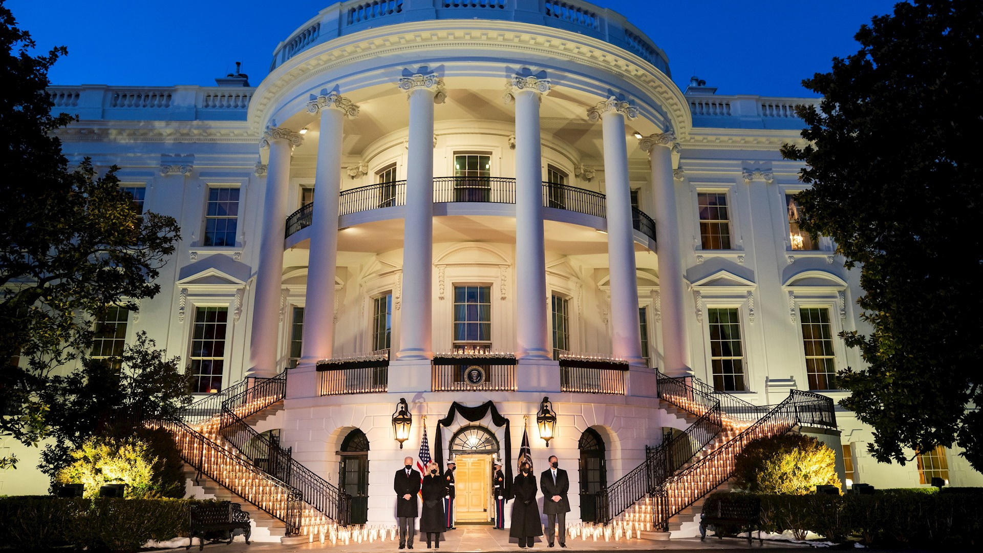 Joe Biden homenajea al medio millón de muertos en EE.UU. por COVID-19 - joe-biden-estados-unidos-presidente-covid-19-3