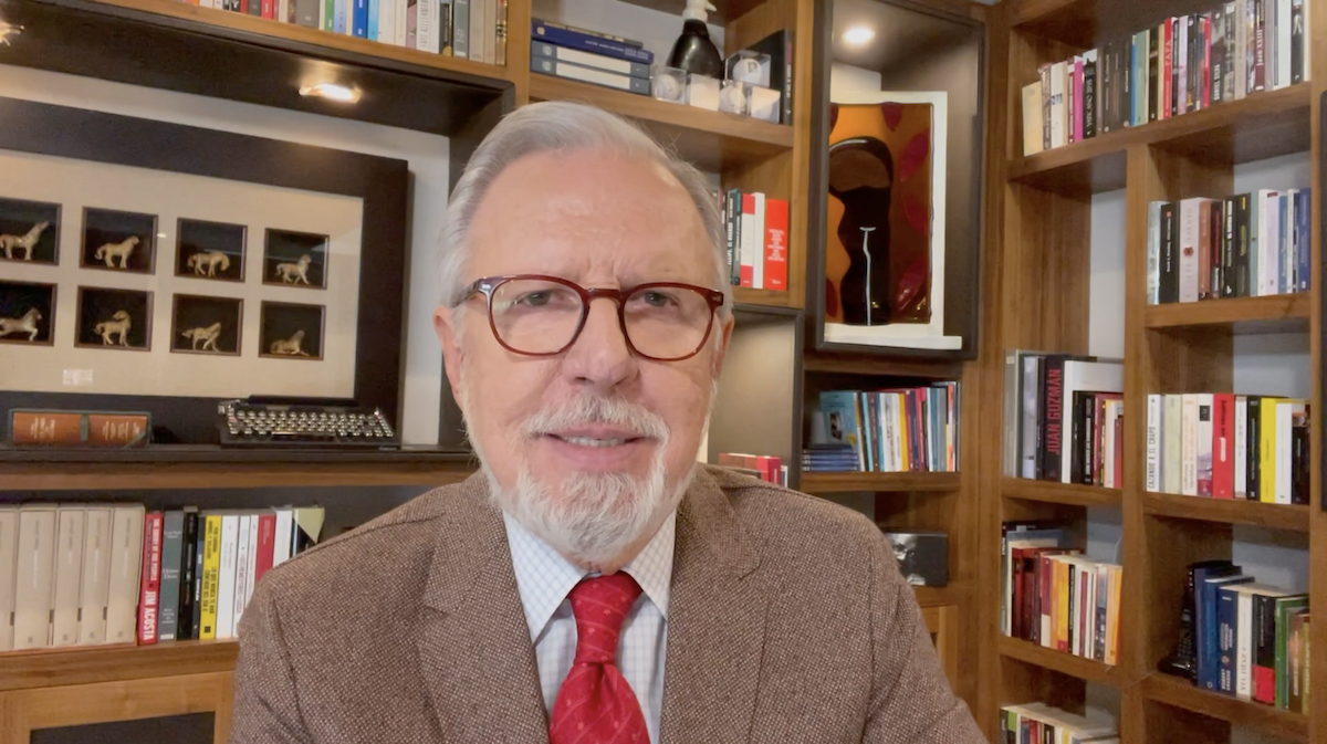 ¡Las Noticias! Plan de vacunación comienza el lunes y ya no se va a detener, asegura el presidente