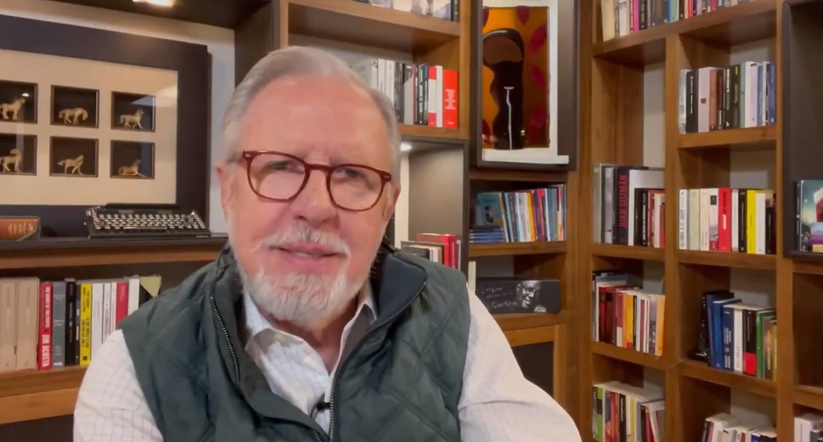 ¡Las Noticias! Ya hay gente formada en Palacio de los Deportes para recibir vacuna contra COVID-19 ¡Las Noticias! Ya hay gente formada en Palacio de los Deportes para recibir vacuna contra COVID-19