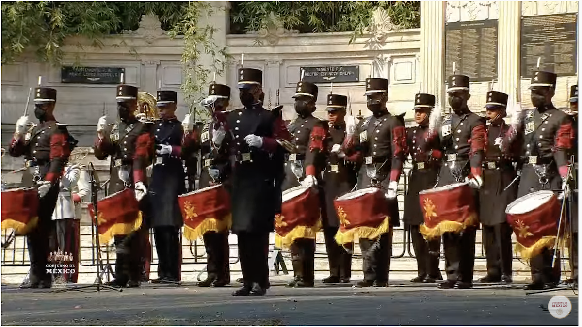 Marcha de la Lealtad, desde el Castillo de Chapultepec