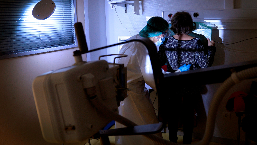 Uno de cada diez infectados con COVID-19 tiene síntomas doce semanas después