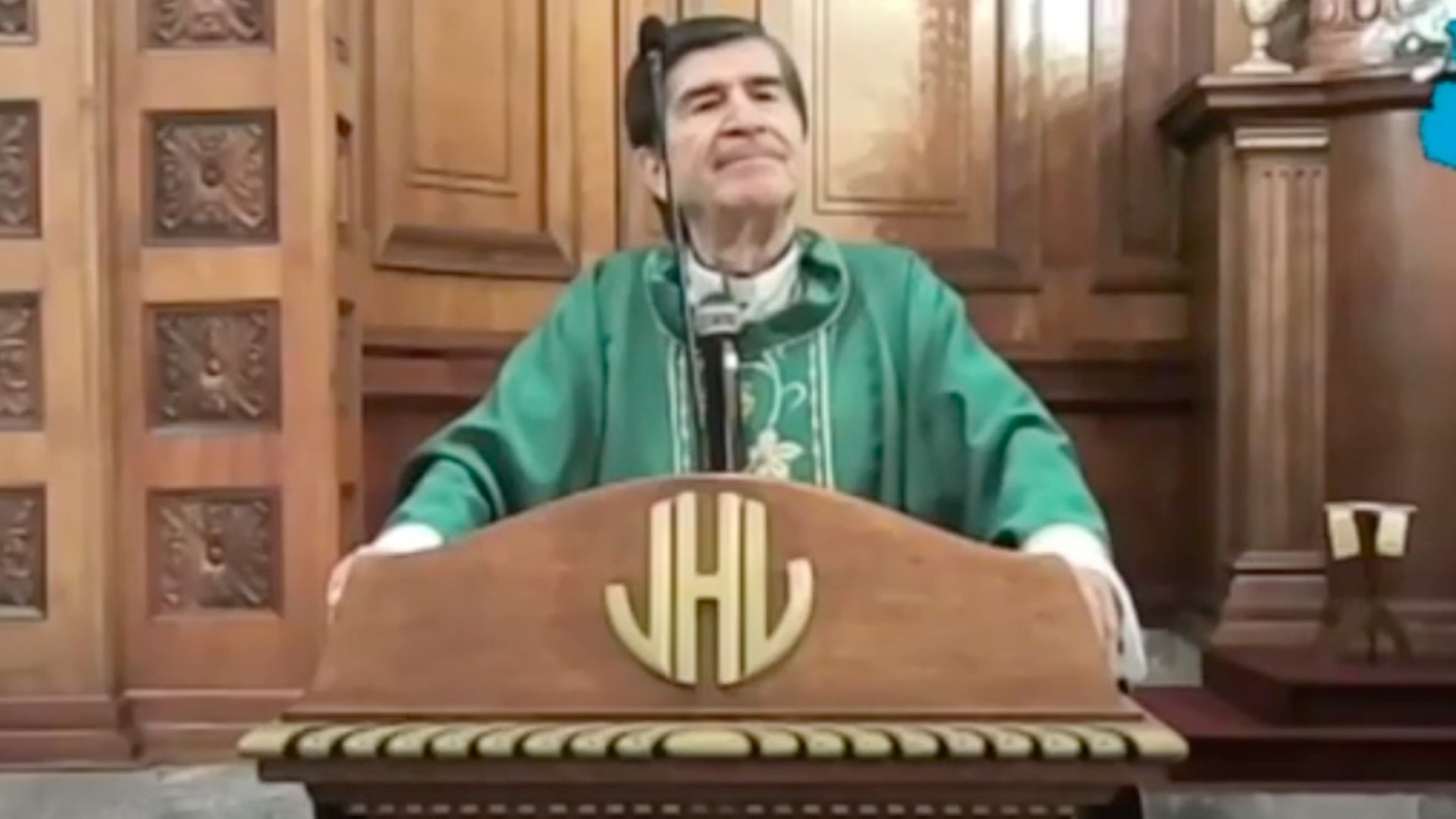 #Video “El famoso cubrebocas es no confiar en Dios”, asegura obispo de Ciudad Victoria