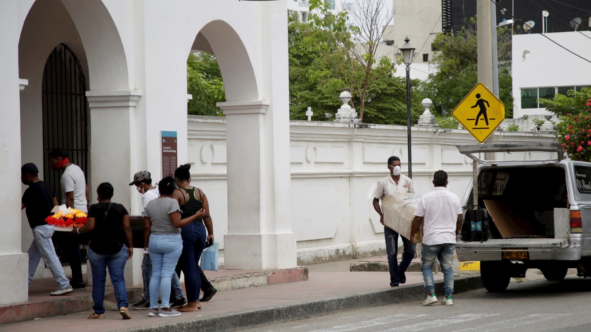 Repuntan muertes por COVID-19 en Colombia; el país ya roza las 63 mil defunciones