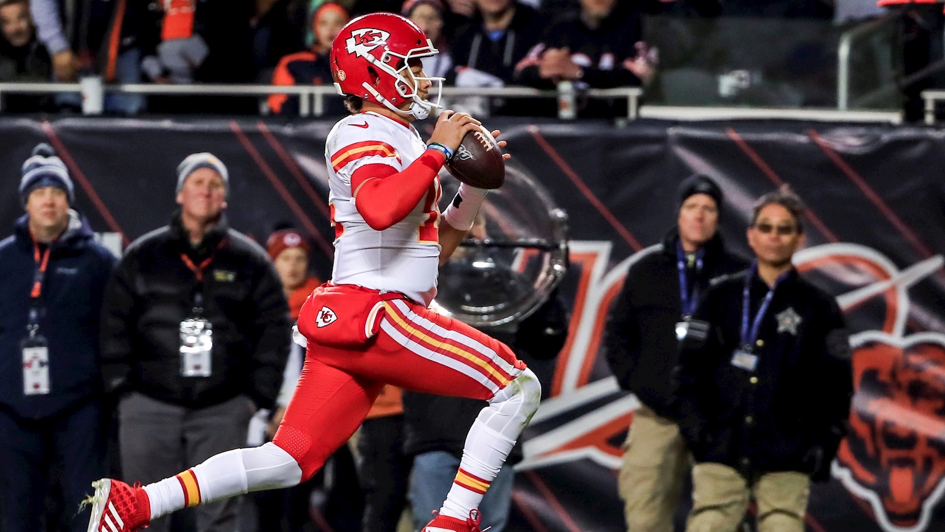 Chiefs ya están en Florida; pasan de los 6 °C bajo cero de Kansas a los 26 °C de Tampa