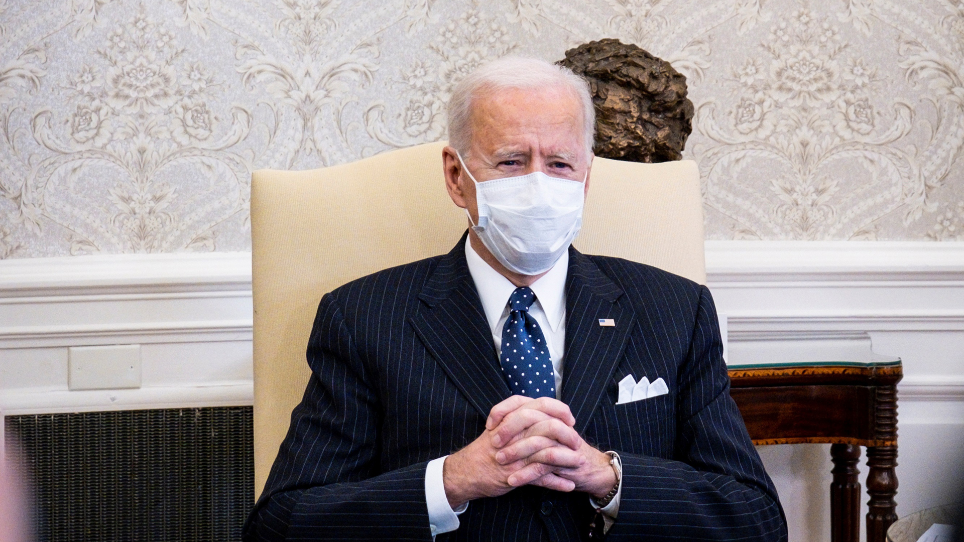 Biden afirma que no verá el juicio político a Donald Trump