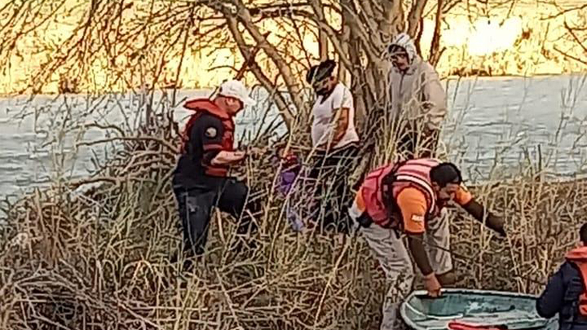 Niño murió ahogado en río Bravo al intentar cruzar a EE.UU. - rescate-de-migrantes-de-isleta-en-rio-bravo