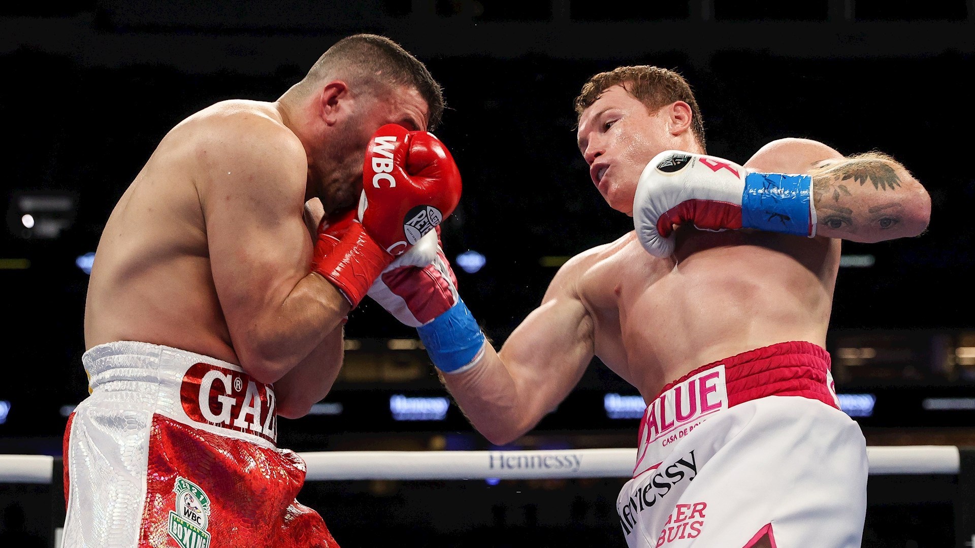 ‘Canelo’ Álvarez asegura que dio el primer paso hacia su meta de ganar todo