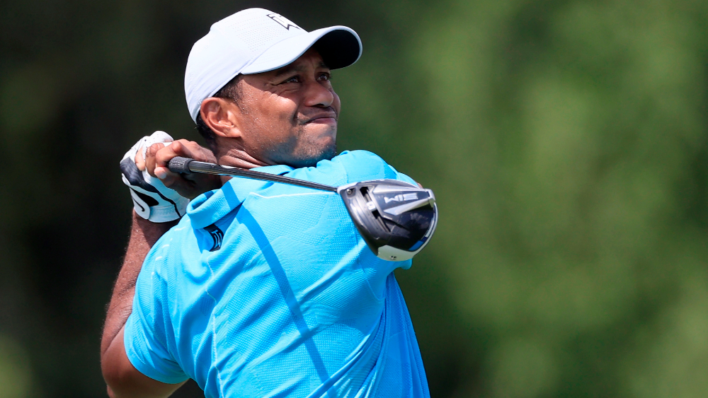 Tiger Woods se recupera de “larga” cirugía en pie, tobillo, tibia y peroné