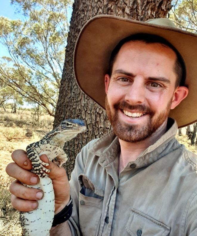 La actividad humana fuerza a los animales a alejarse de su hábitat para sobrevivir - tim-doherty-ecologo-de-la-universidad-de-sydney