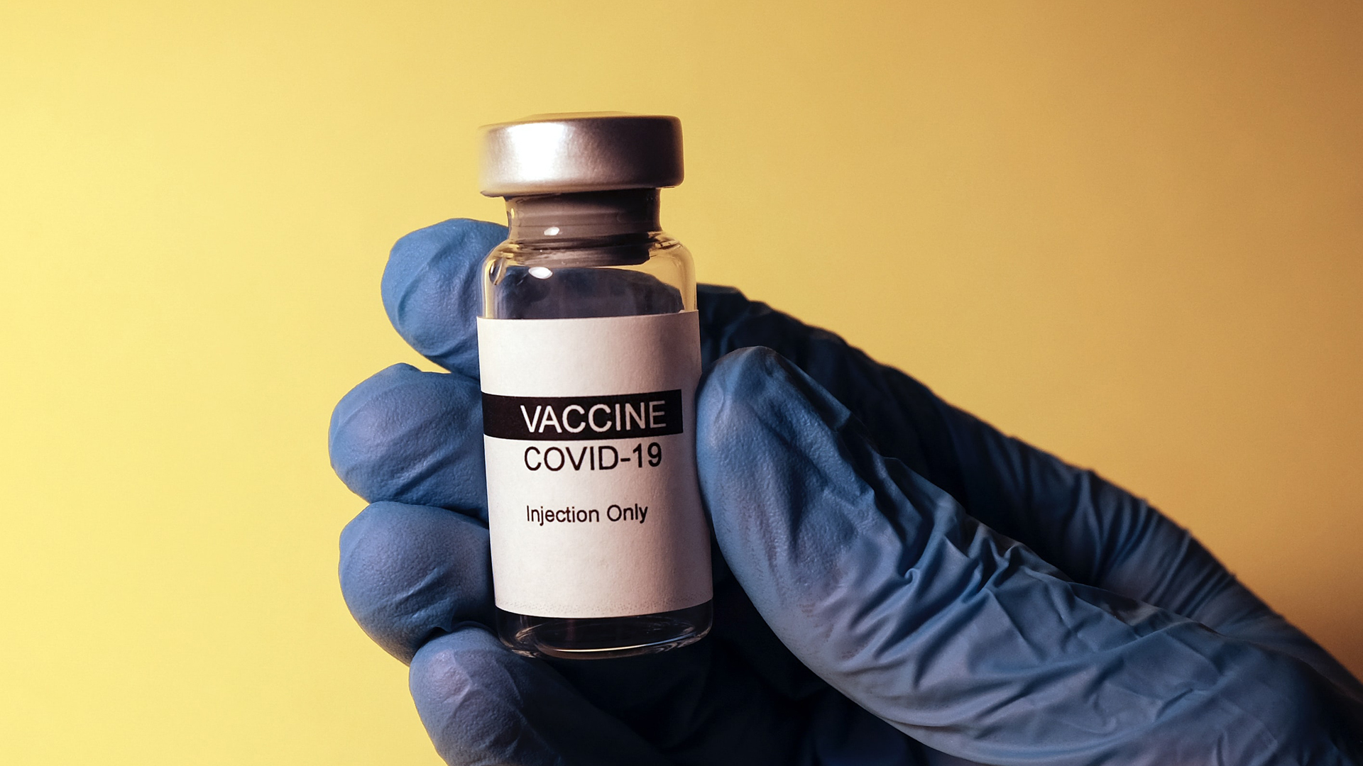 Cualquier vacuna es efectiva contra COVID-19, afirma el doctor López Cervantes