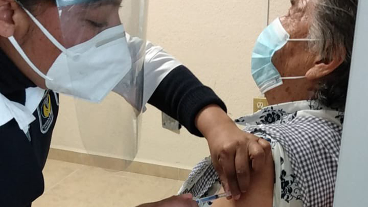 Gobierno de CDMX prepara segunda dosis de Sputnik V en Tláhuac, Iztacalco y Xochimilco