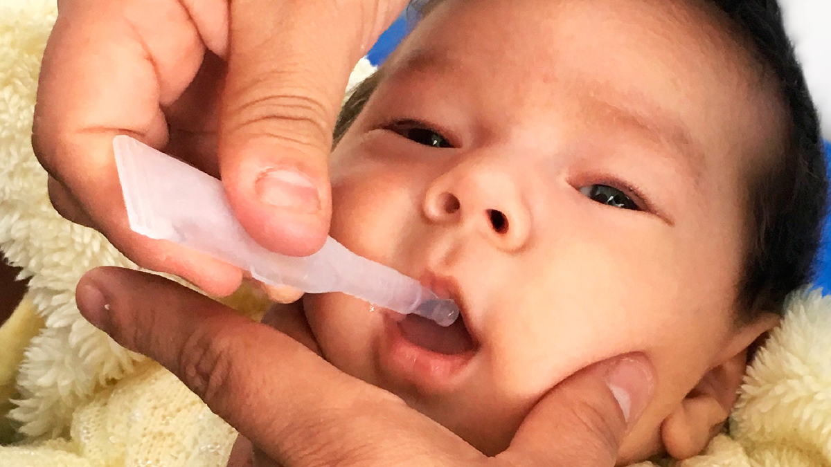 Detiene Secretaría de Salud vacunación oral contra poliomielitis