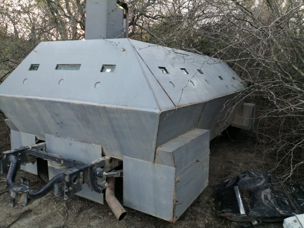 Aseguran vehículos con blindaje artesanal en Tamaulipas - vehiculos-de-blindaje-artesanal