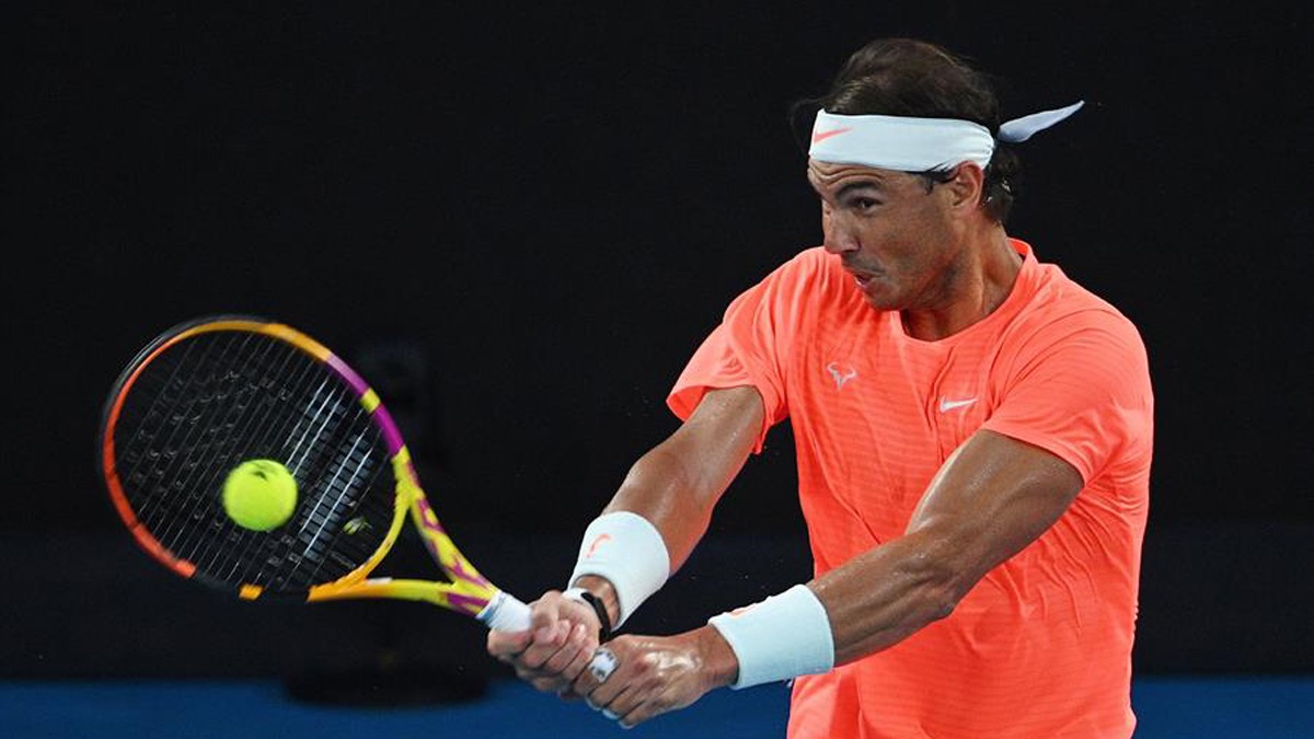 Tsitsipas vence a Nadal en cinco sets en cuartos de final del Abierto de Australia