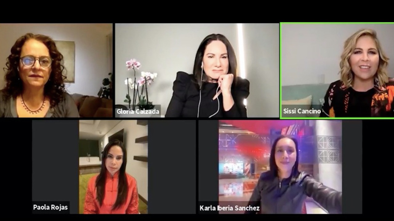 #Video Presentación de CO-nexión, el podcast de Sissi Cancino