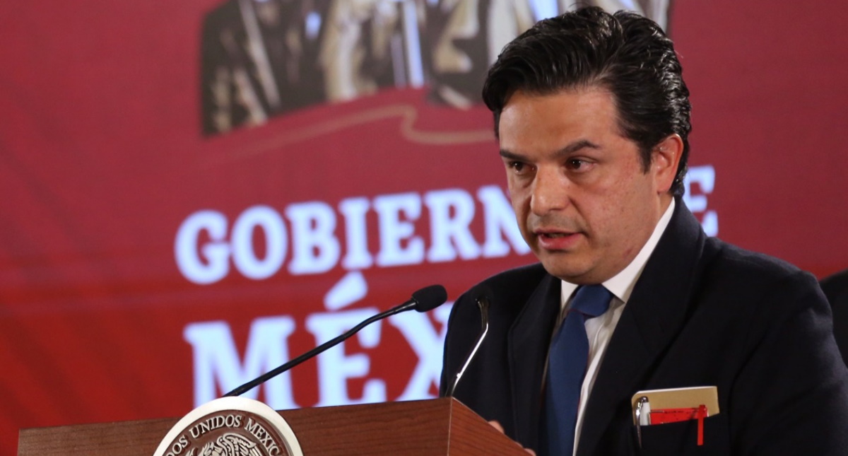 Análisis grafológico de la firma de Zoé Robledo, por Maryfer Centeno