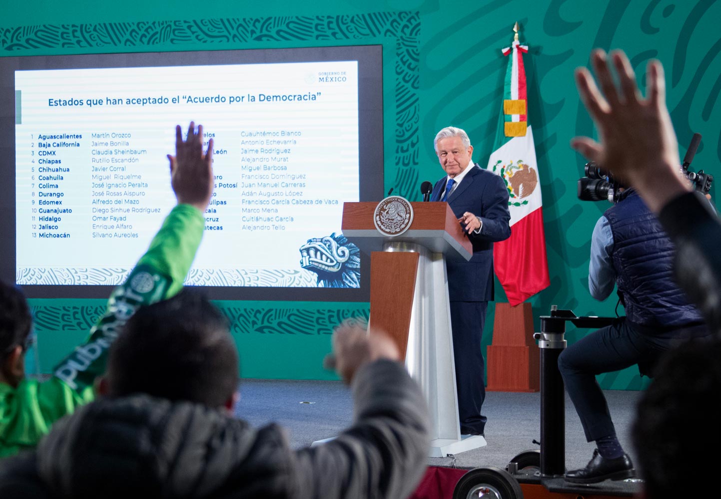 Todavía no tenemos vacunas suficiente, reconoce AMLO; conferencia (02-03-2021)