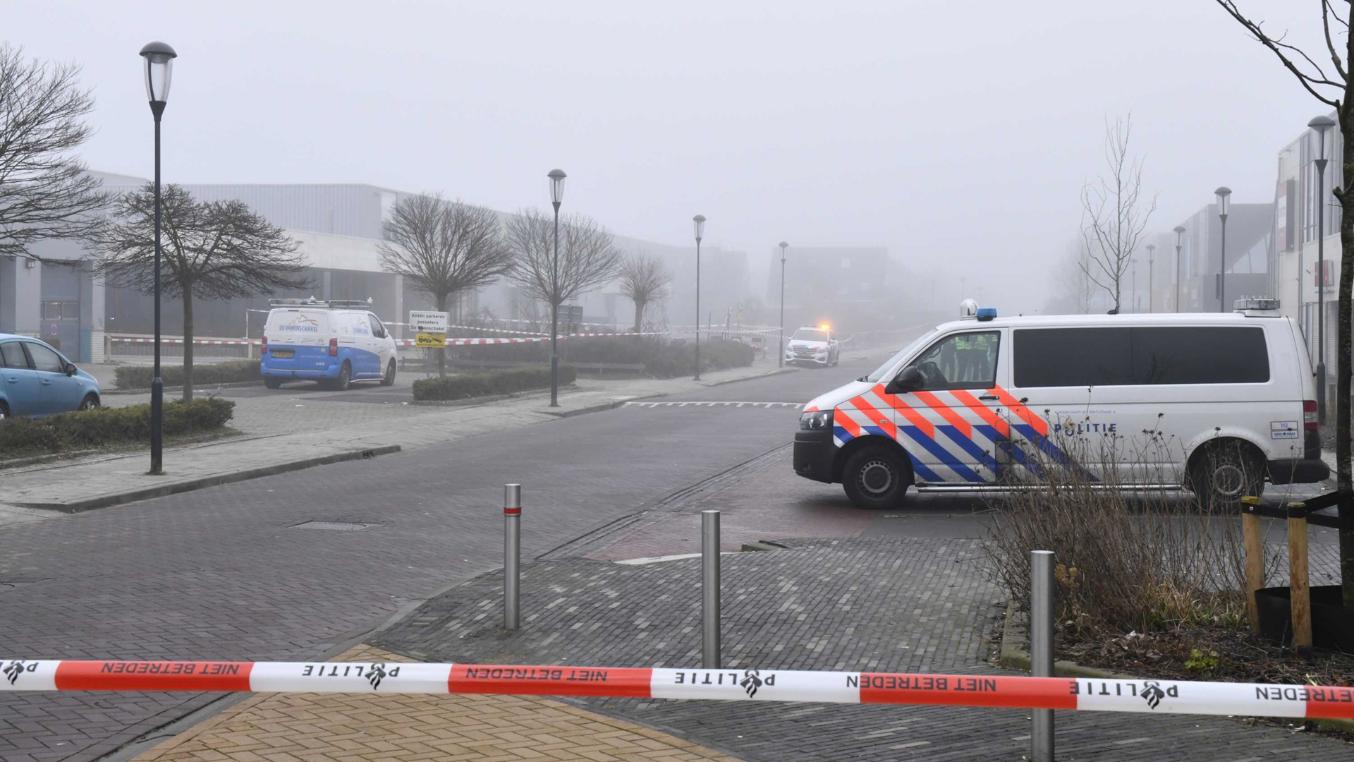 Estalla explosivo en centro de pruebas COVID-19 en Holanda - area-acordonada-del-centro-de-pruebas-covid-19-tras-explosion