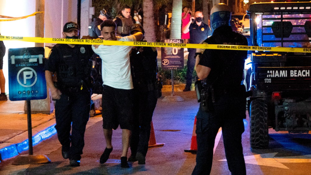 Detienen en Miami Beach a turistas acusados de violar a mujer hallada muerta - arrestos-miami-beach-florida-spring-break