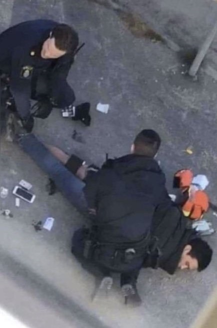 Presunto ataque terrorista deja ocho heridos en Suecia - aseguramiento-de-atacante-en-suecia