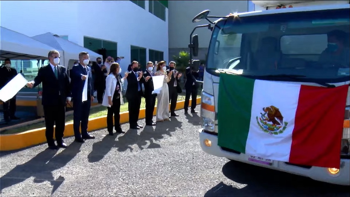 Arranca distribución de vacunas contra COVID-19 de CanSino envasadas en México