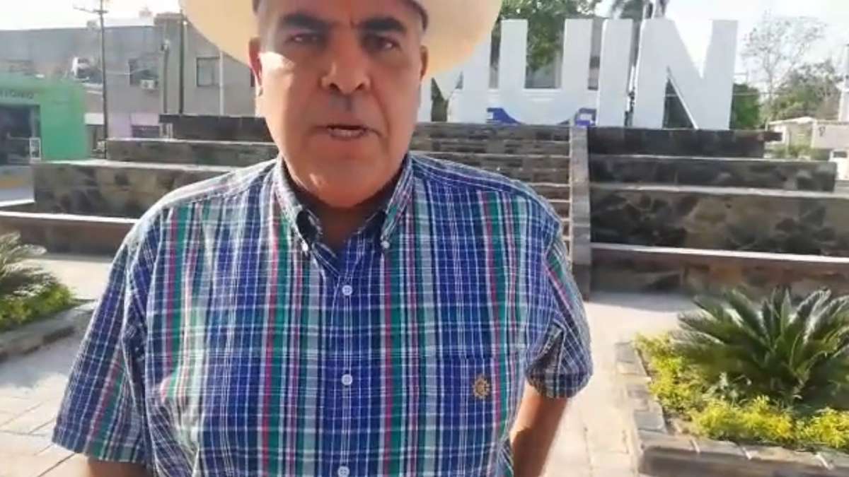 #Video Balacera interrumpe spot de candidato en SLP; hay un muerto