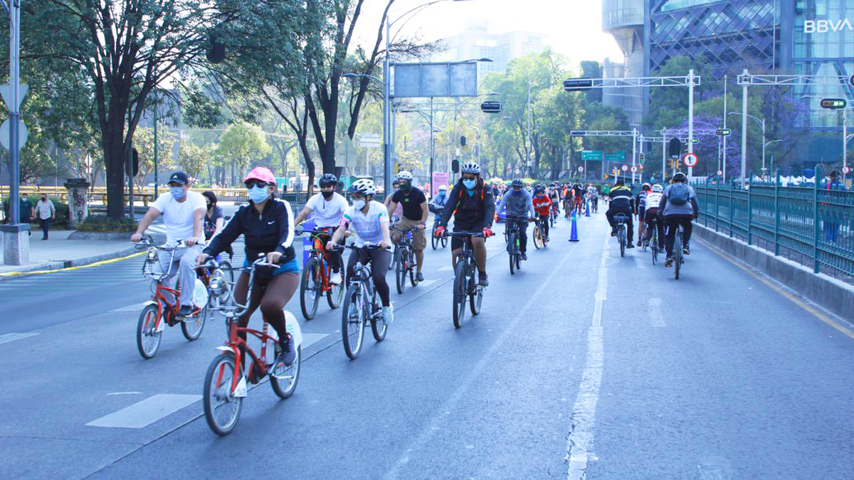 Más de 53 mil personas participaron en regreso del paseo dominical Muévete en Bici