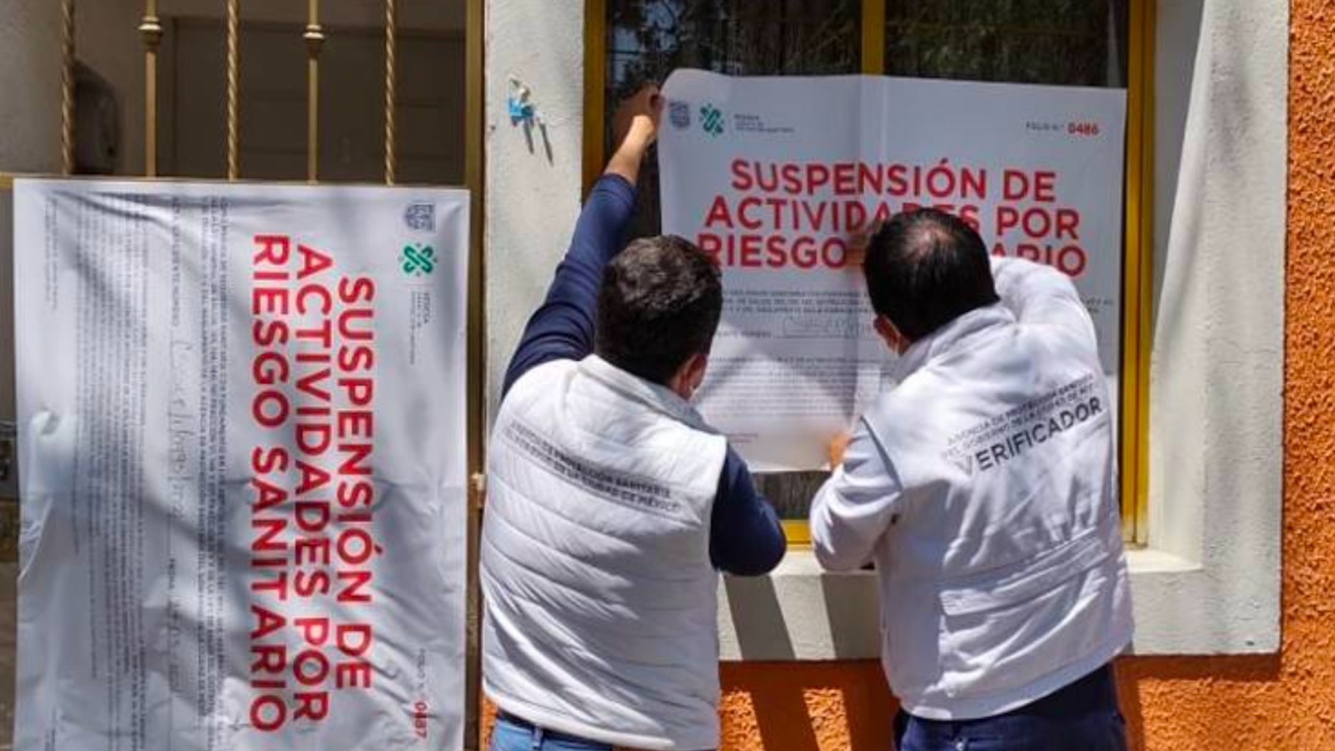 Clausuran clínica homeopática que vendía vacunas falsas contra el COVID-19