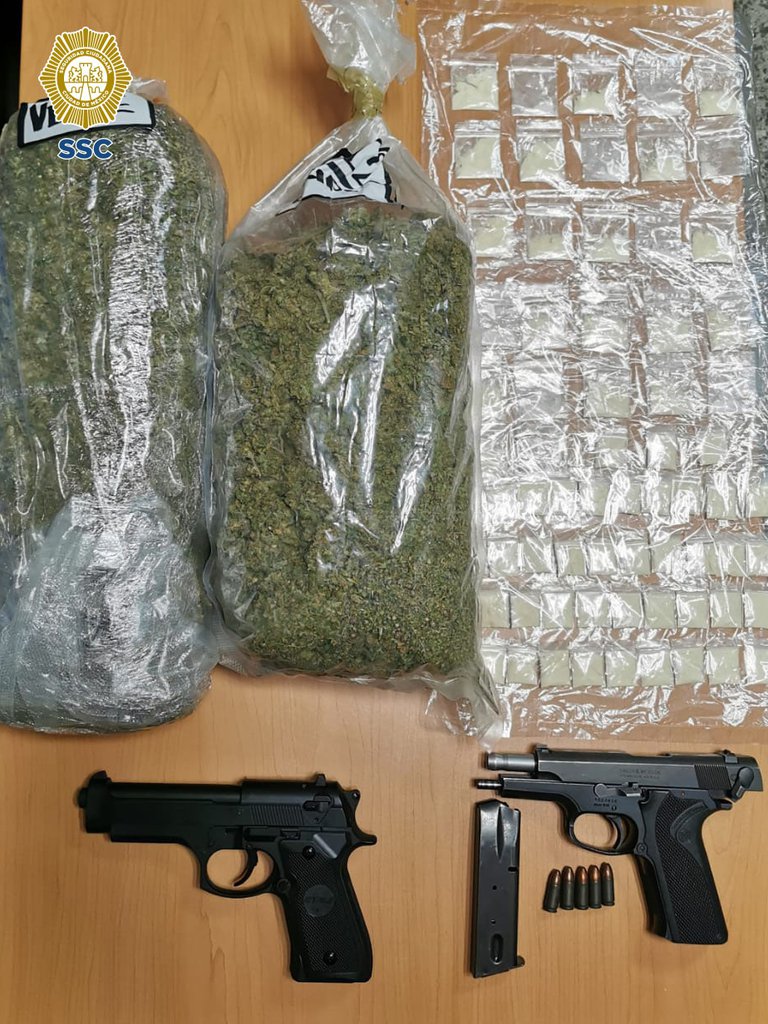 Detienen a Francisco 'N', presunto integrante de la banda de Lenin Canchola, mientras comía tacos en Álvaro Obregón - drogas-decomisadas