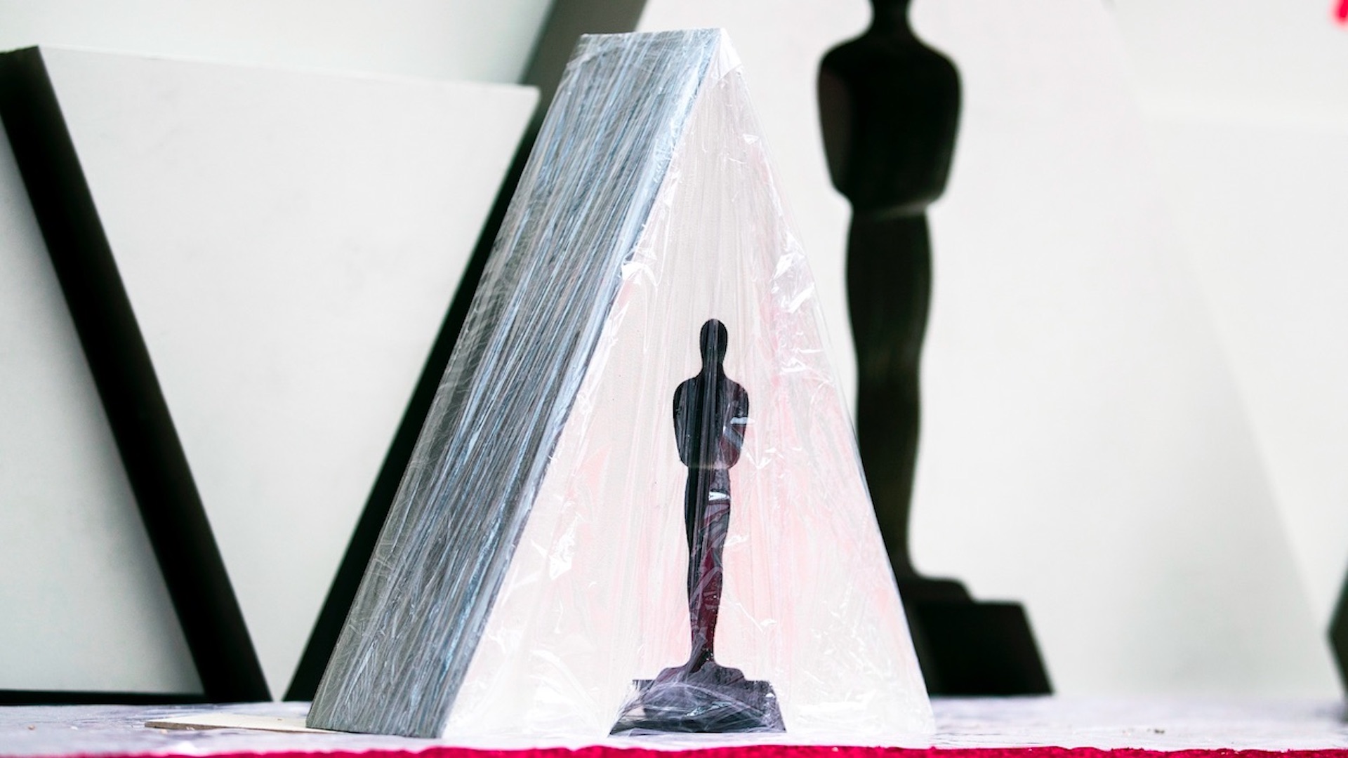 Los Óscar analizan cambiar planes ante los nuevos picos de la pandemia en el extranjero