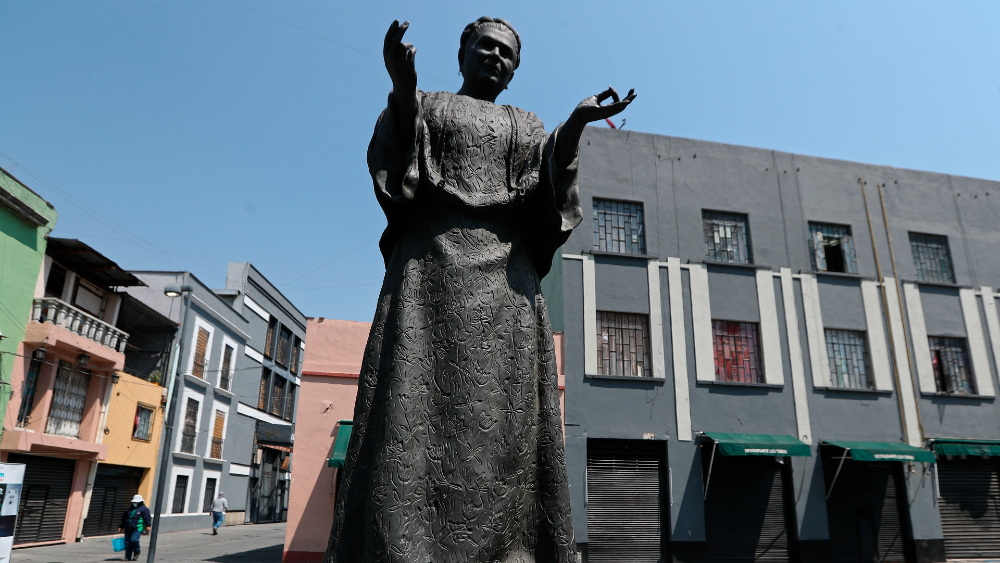 Un cuarto de siglo sin Lola Beltrán, la reina de la canción ranchera