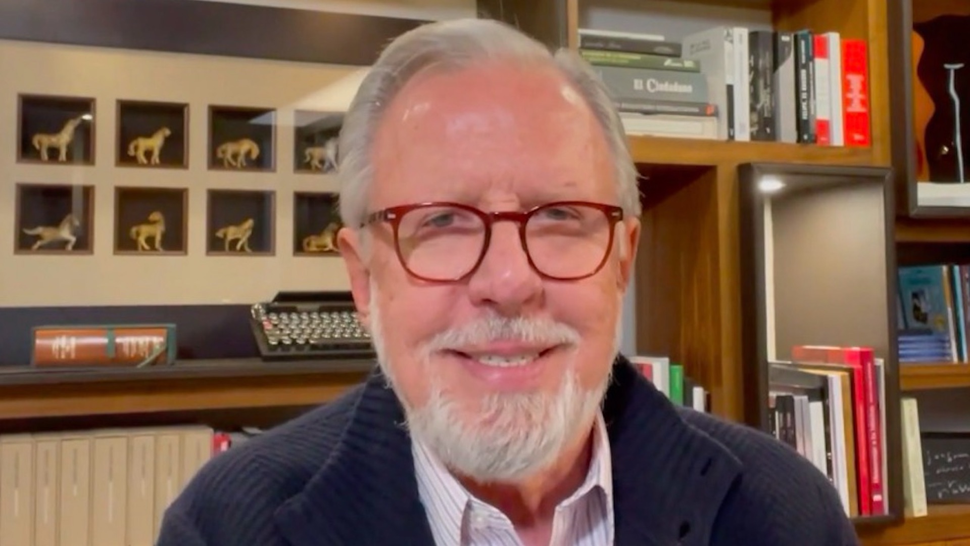 ¡Las noticias! Aprueban en comisiones solicitar datos biométricos de usuarios de telefonía celular