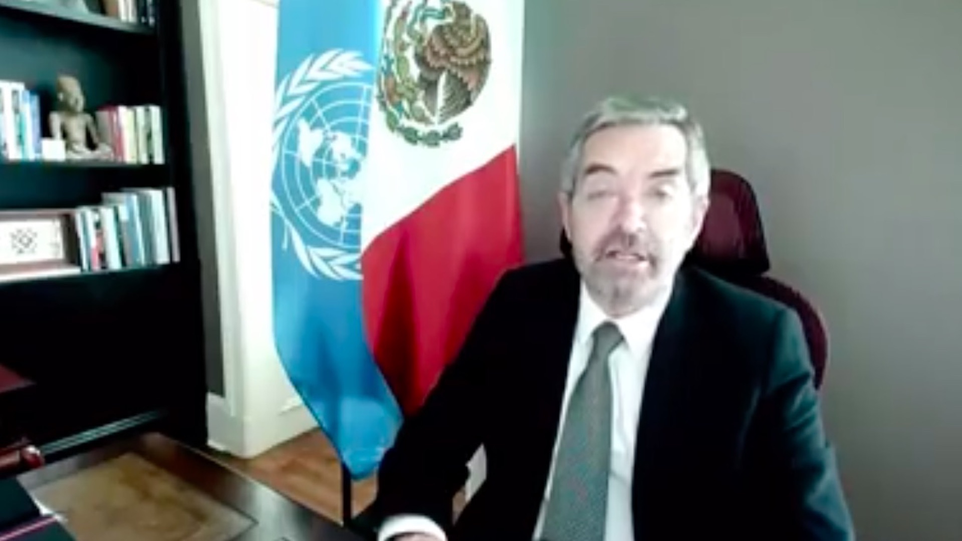 Aplicación de medidas para la no proliferación de armas es una tarea a largo plazo, asegura Juan Ramón de la Fuente