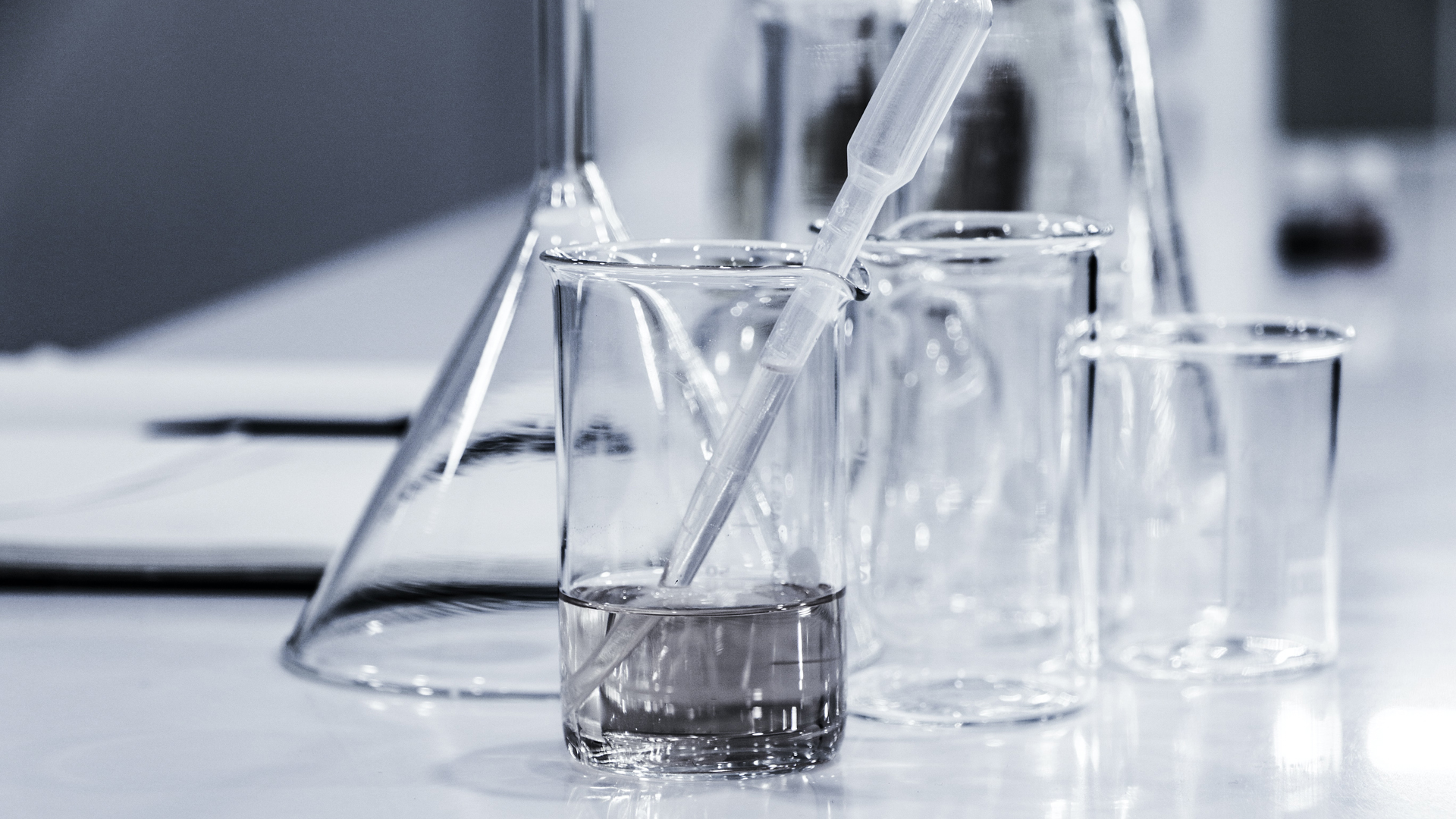 Edomex seguirá en Semáforo Naranja; preparatorias y universidades retomarán prácticas de laboratorio