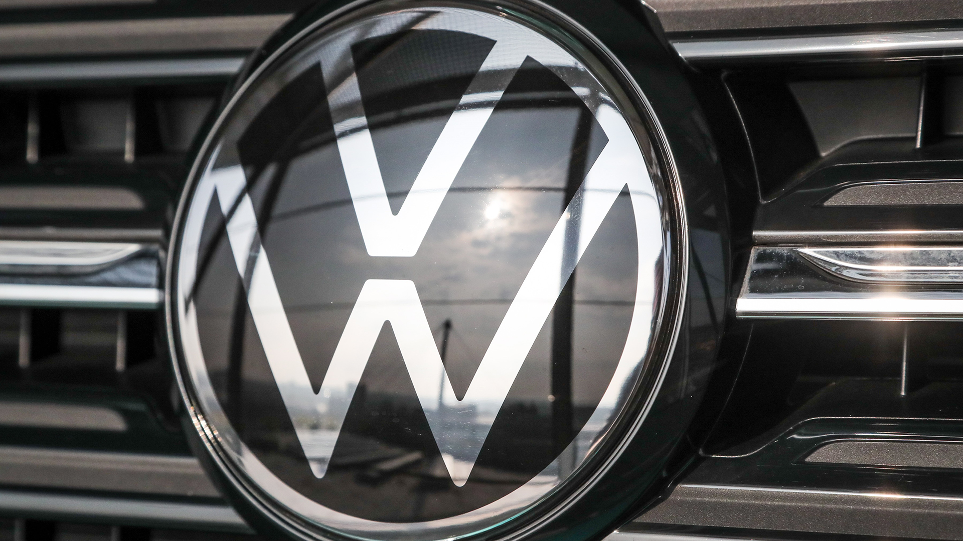 Volkswagen interrumpe la producción en México por la escasez de chips Volkswagen interrumpe la producción en México por la escasez de chips