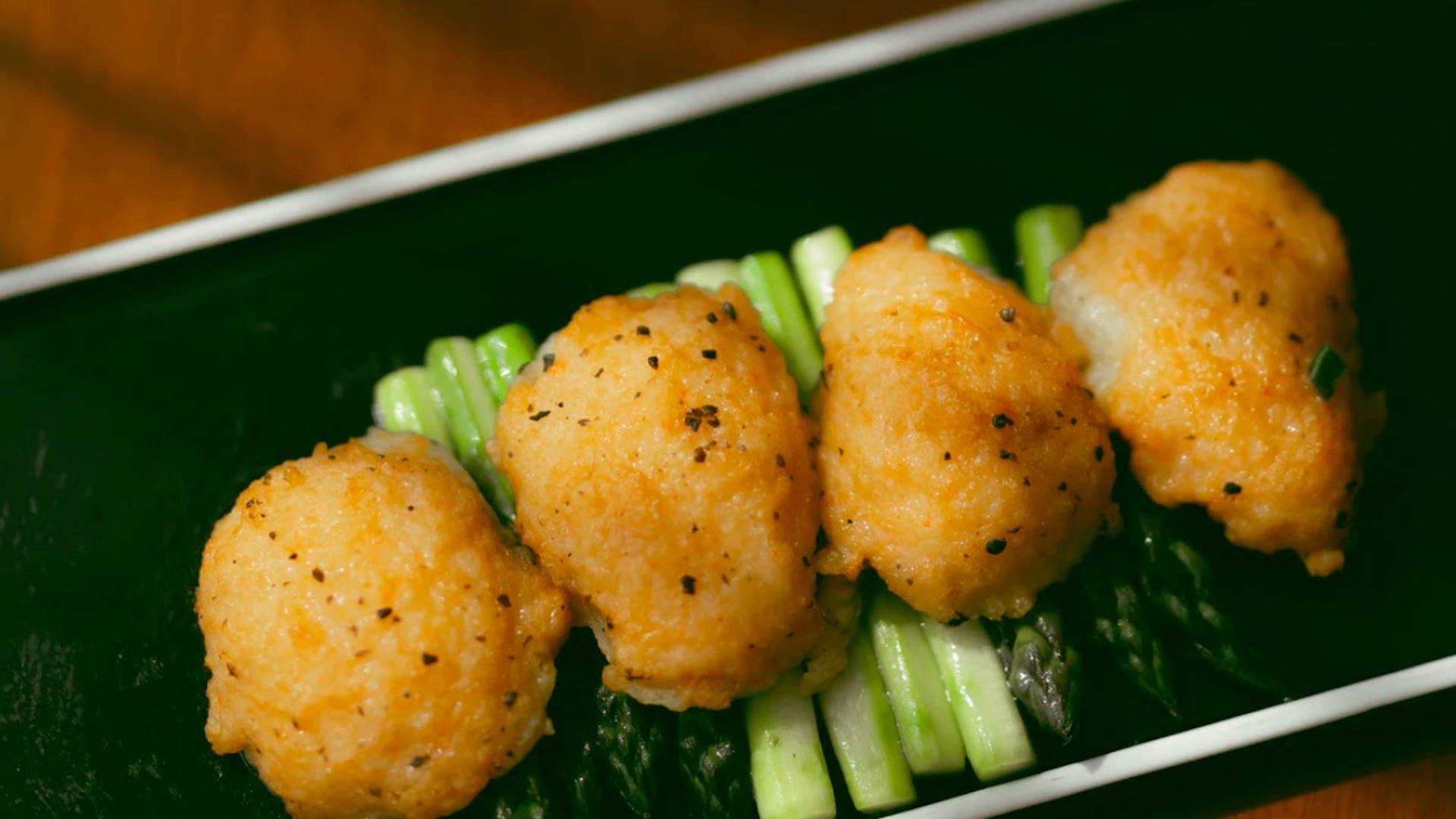 Nuggets solo tienen entre 20 y 65 por ciento de pollo, revela Profeco