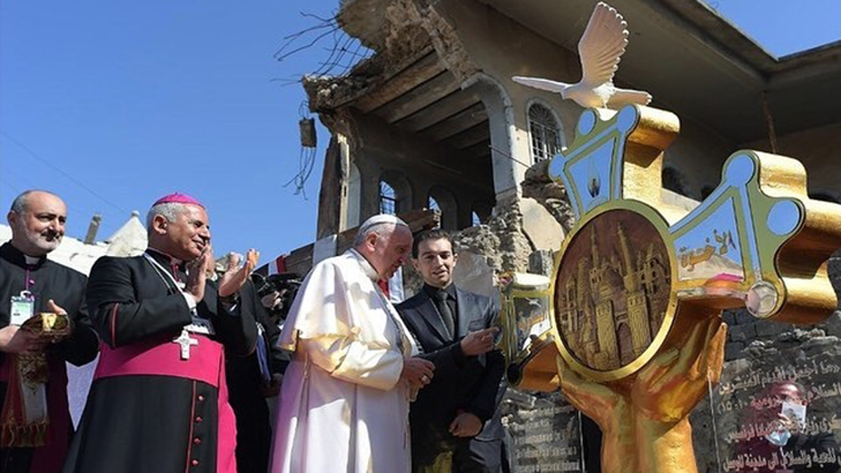 Papa Francisco afirma que viajó a Irak tras pensarlo mucho y conociendo los riesgos - papa-francisco-en-irak-1