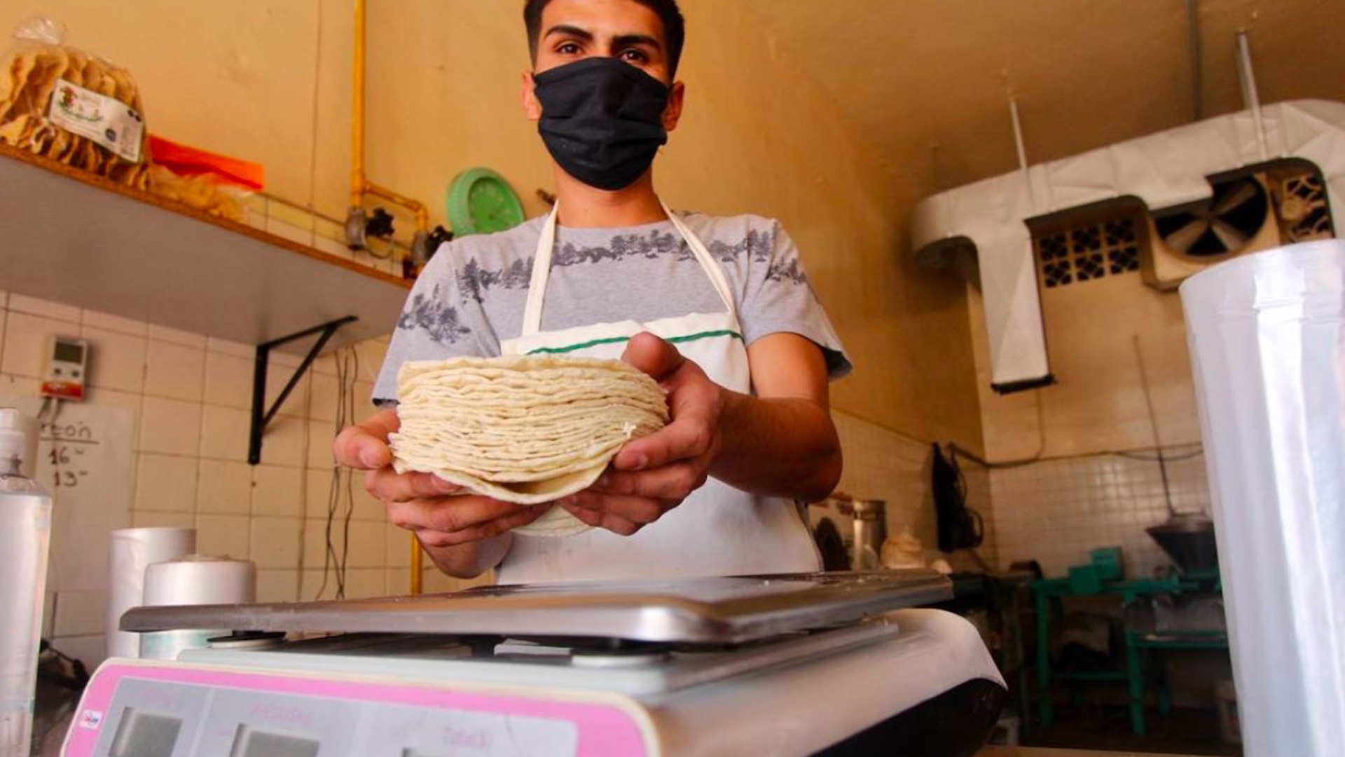 Kilo de tortilla alcanza máximo histórico; se vende hasta en 27 pesos