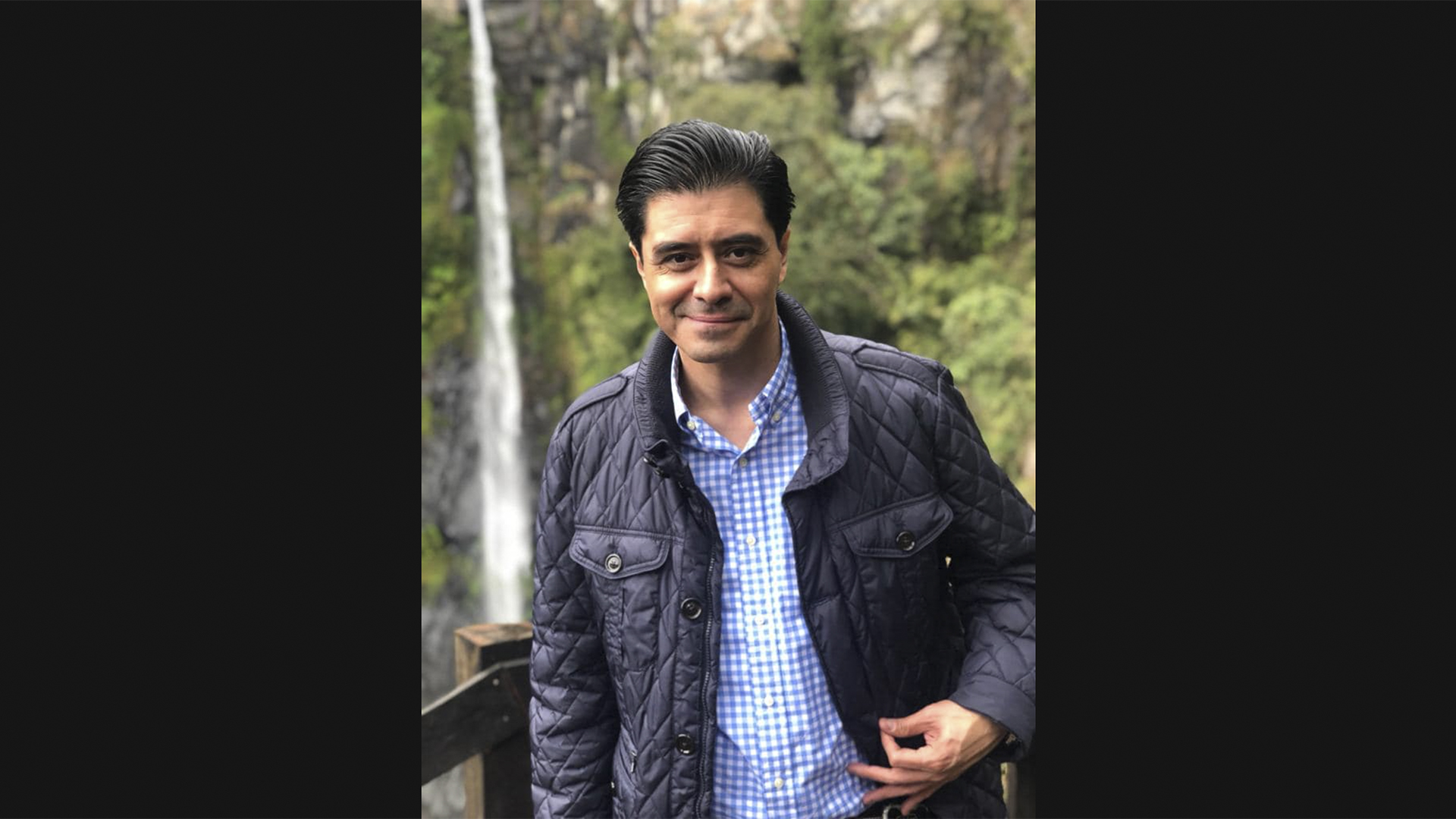 Por violencia intrafamiliar, detienen a exsecretario de Gobierno en Veracruz