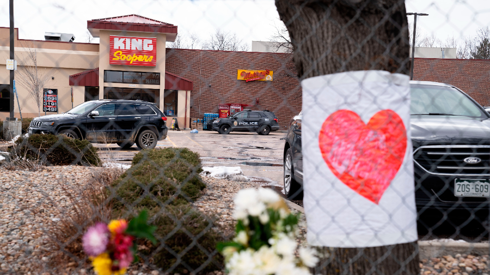 Tras tiroteos, Kamala Harris insta al Congreso de EE.UU. a aprobar leyes para control de armas