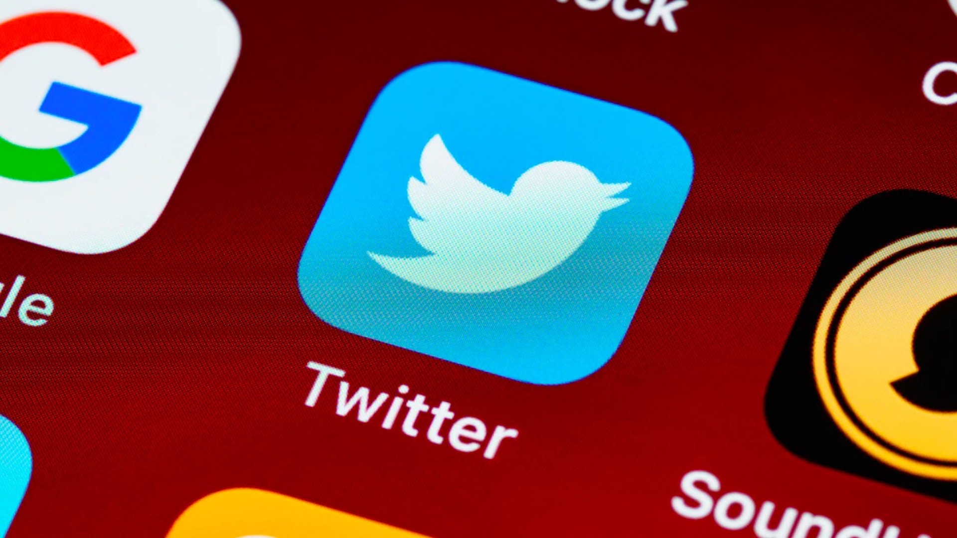 “Justo creando mi cuenta de twttr”; Twitter celebra su 15 aniversario