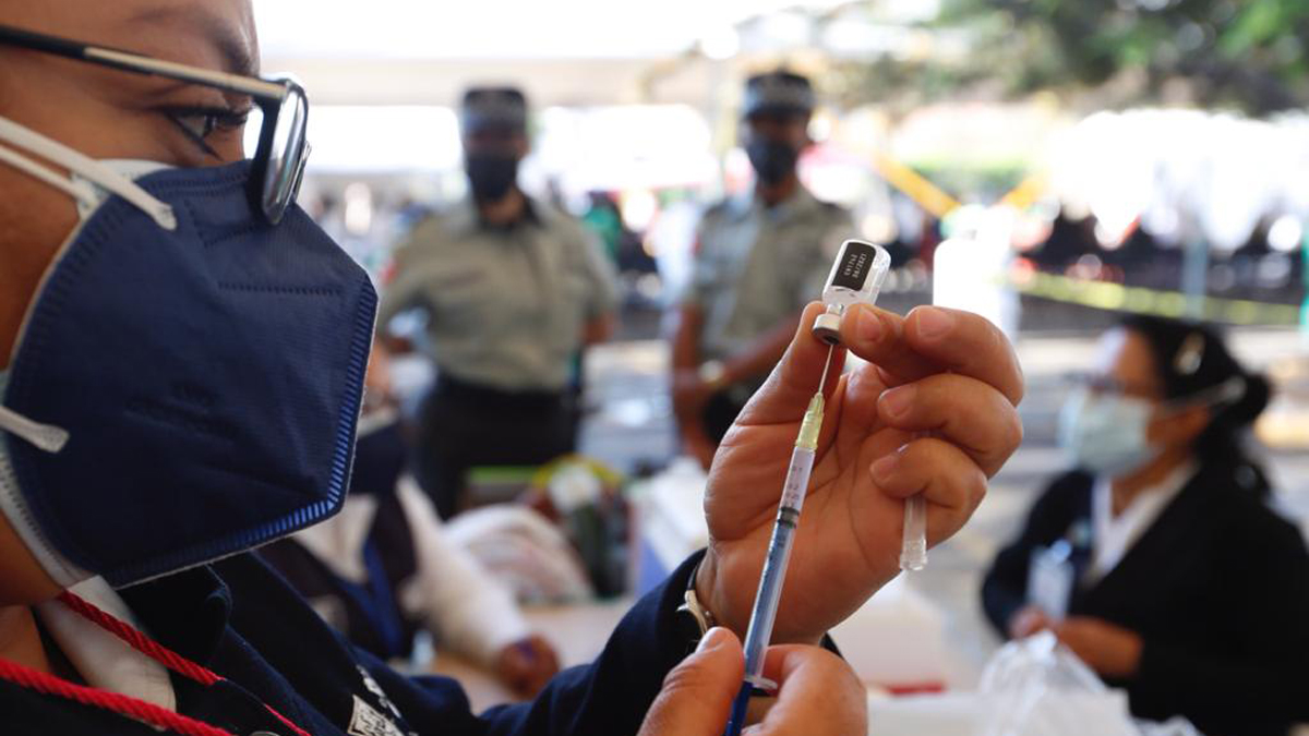 Pandemia no estará “domada” en México pese a vacunación con al menos una dosis: OPS