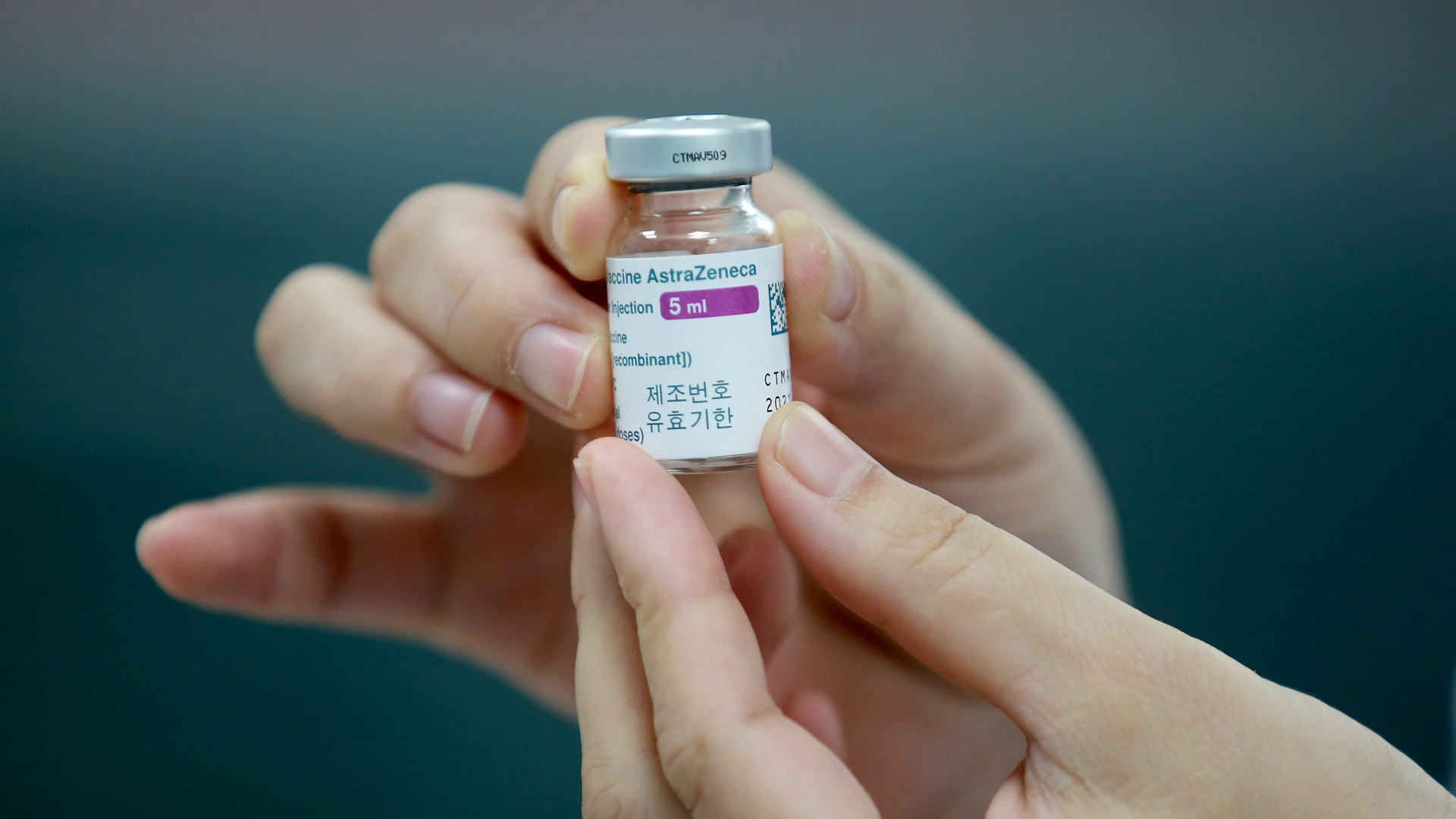OPS recomienda continuar vacunación con AstraZeneca en América Latina