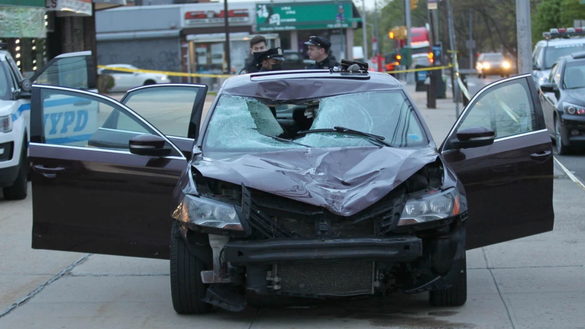 Detienen a mujer acusada de atropellar y matar a un policía de Nueva York - accidente-nueva-york-mujer-atropella