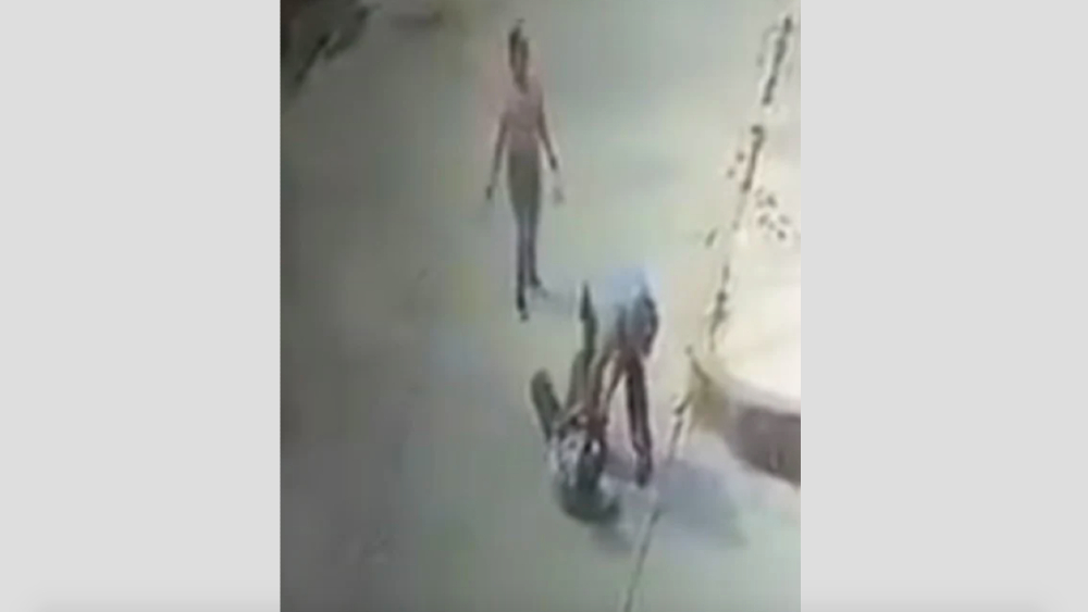 #Video Sujeto agrede y roba a adulto mayor en Edomex