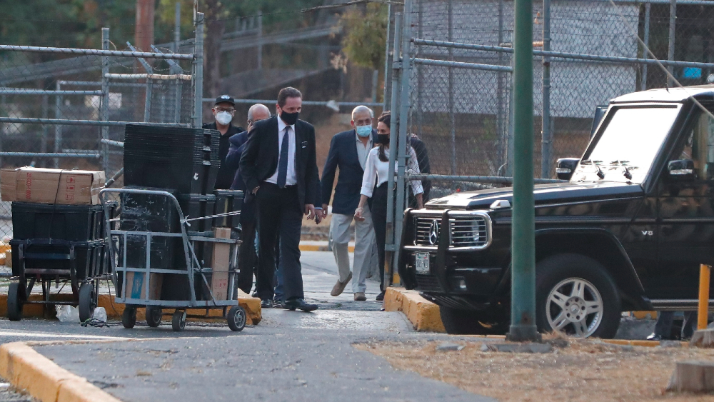 AMLO celebra acuerdo reparatorio con empresario Alonso Ancira