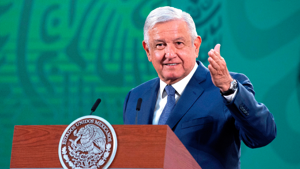 ¿Error o montaje? Una jeringa vacía atiza los fantasmas de López Obrador