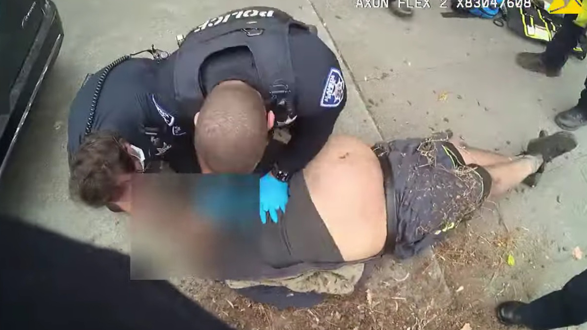 #Video Acusan a policías de California de asesinar a hispano con técnica que mató a George Floyd