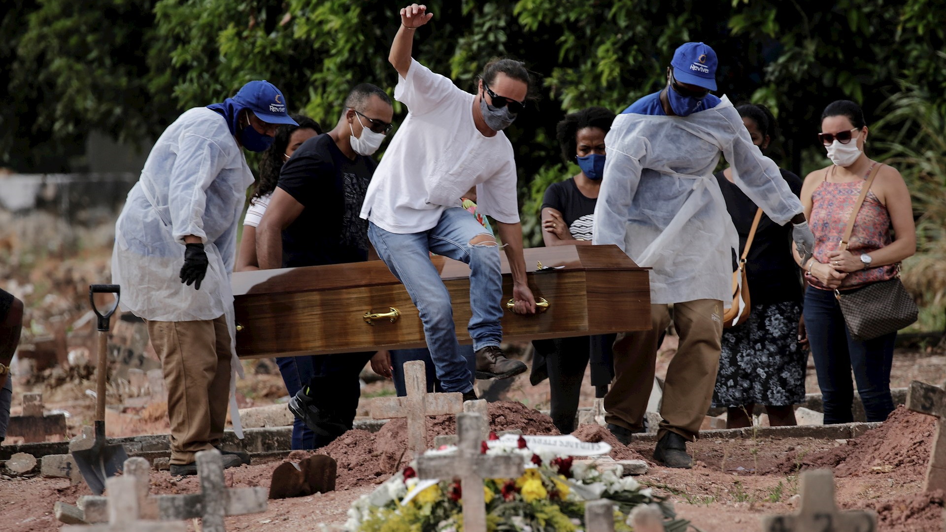 Brasil rompe récord de muertes diarias; registró más de 4 mil en las últimas 24 horas