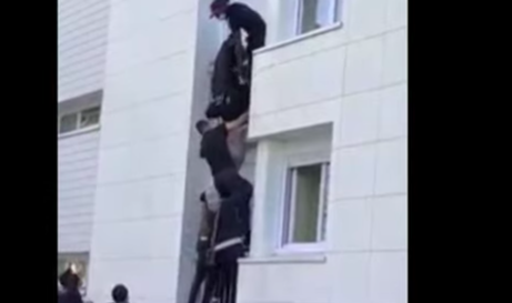 Jóvenes rescatan a familia de incendio en Francia